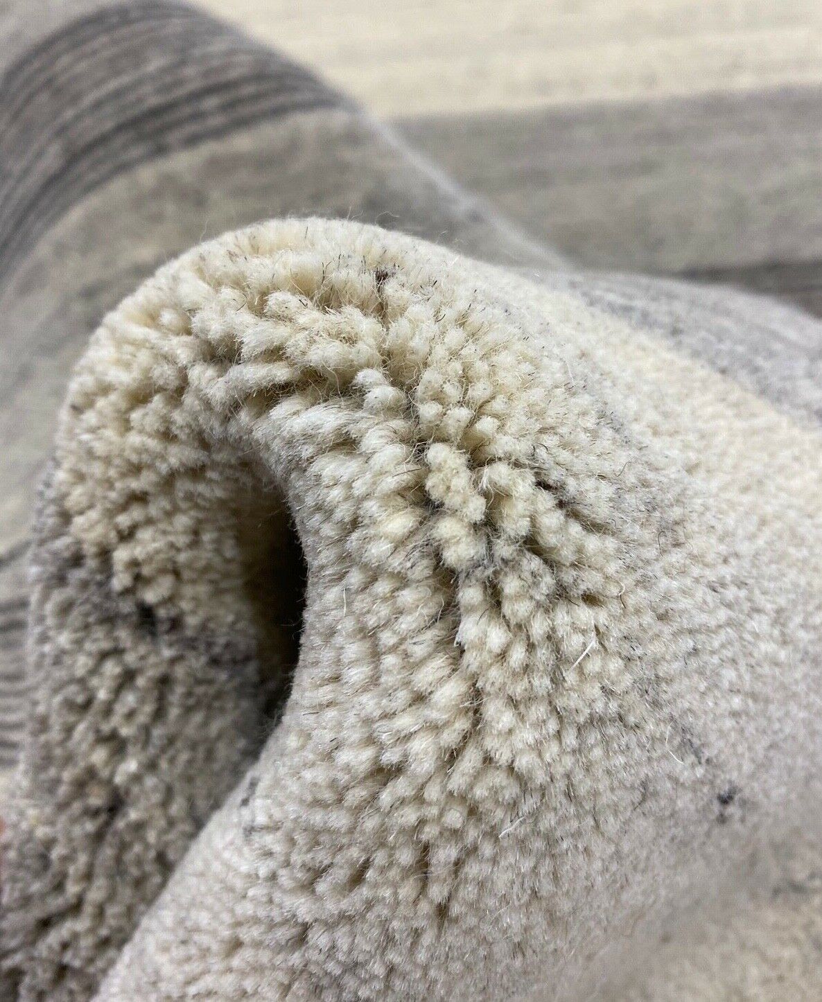 Gabbeh Teppich 100% Wolle Grau Beige loom lori Handgewebt 120x180 cm S25